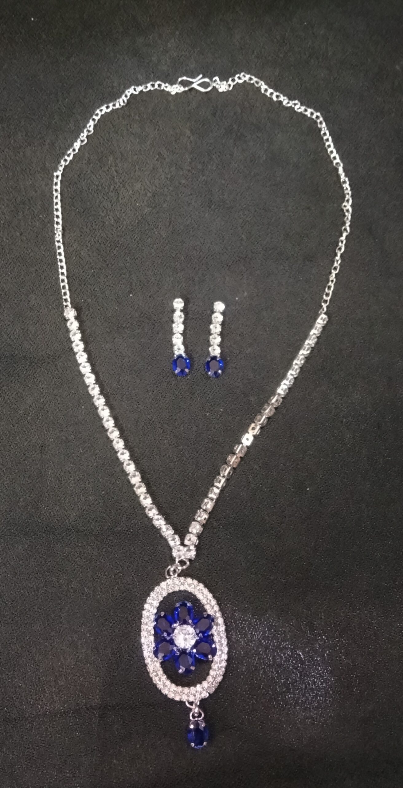elegant silver plated blue crystal pendant necklace set for women with matching stud earrings elegant silver plated blue crystal pendant necklace set for women with matching stud earrings