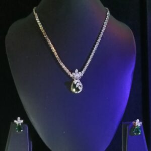 elegant silver plated green crystal pendant necklace set for women with matching drop earrings
