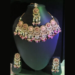 elegant floral kundan choker set with pastel pink & maroon accents and maang tikka